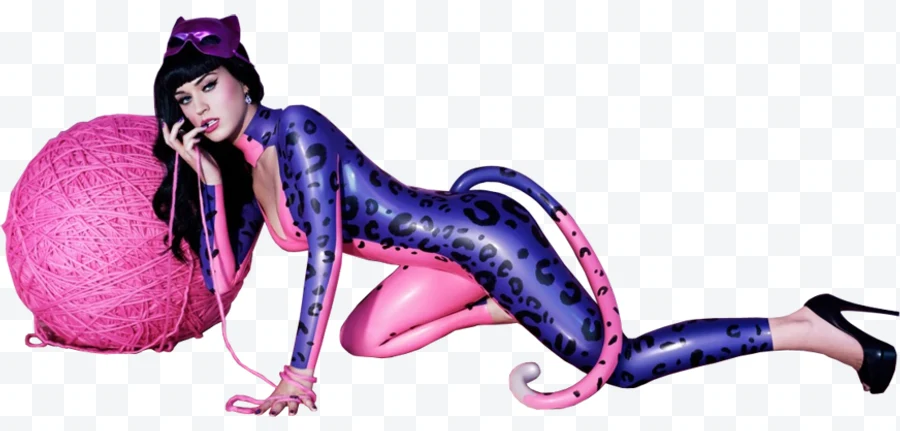 Retrato de Mujer con disfraz de gato rosa y azul con manchas negras