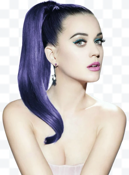 Katy Perry con coleta morada, maquillaje azul y pendientes de panda.
