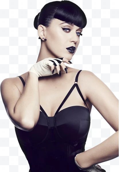Katy Perry con labios negros, vestido negro y guantes blancos con rayas negras