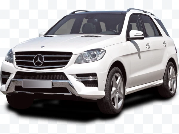 SUV blanco Mercedes-Benz visto desde el frente